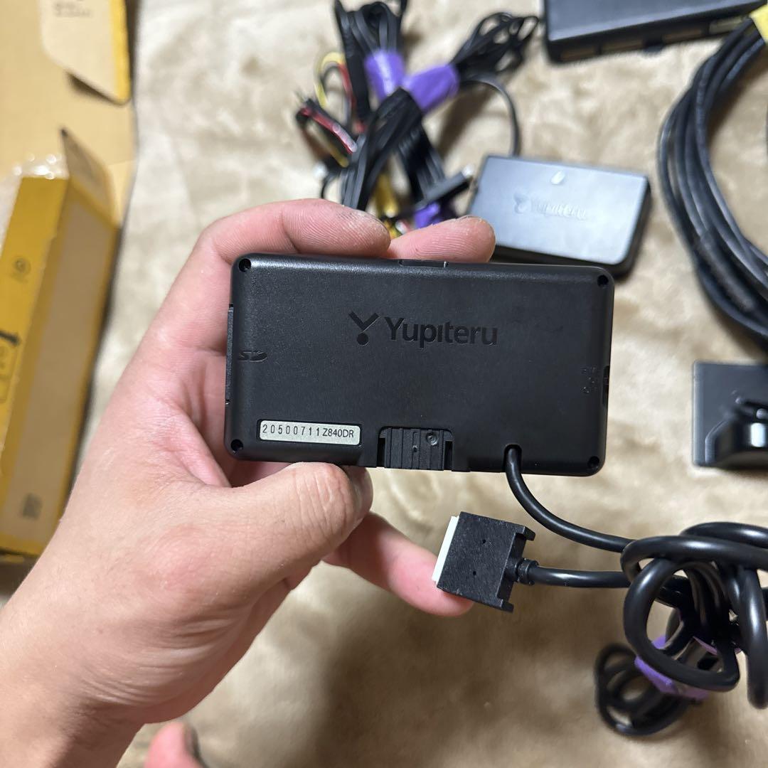 ユピテルZ840DRドラレコ　セパレートレーザー＆レーダー探知機&リアカメラ