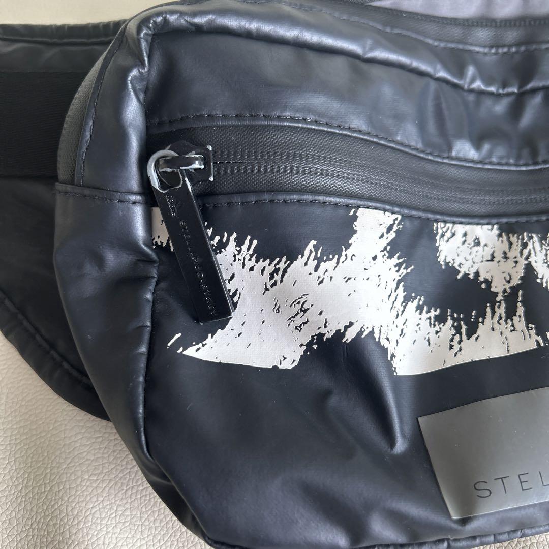 adidas STELLA MCCARTNEY ボディバッグ　ウエストポーチ