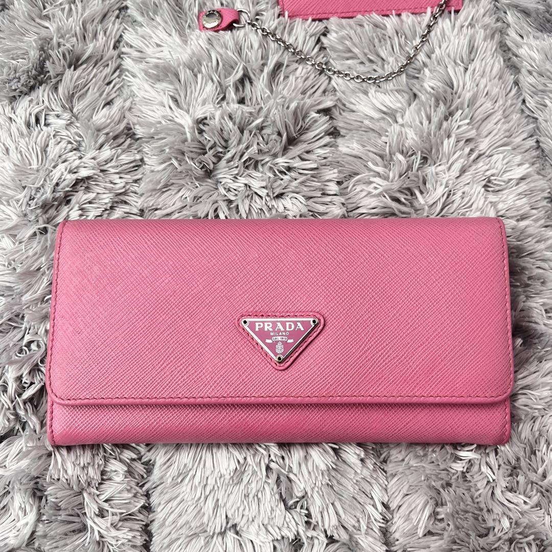 良品✨PRADA サフィアーノ　三角ロゴ　新しめロゴ　2点セット　ピンク