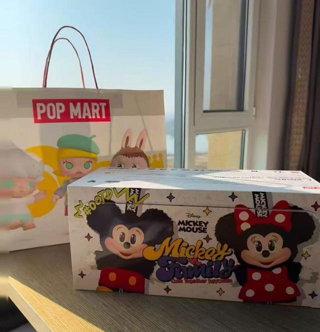 DISNEY ミッキーファミリー キュート ぬいぐるみキーチェーン