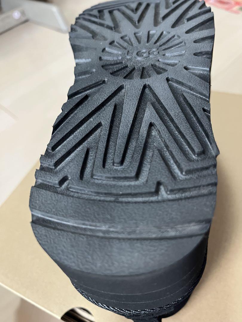 UGG クラシックウルトラミニプラットフォーム