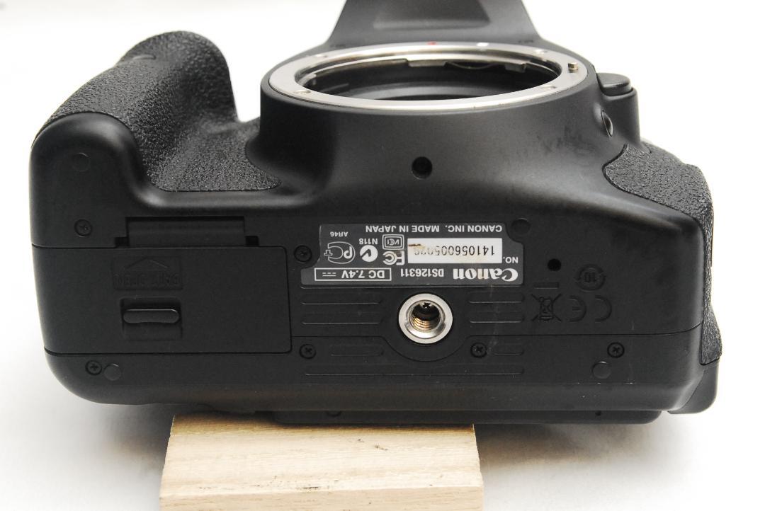 Canon EOS kiss X5/EFS-18-55mm ISⅡ (良品）