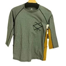 長袖ストライプＴシャツ ポケット付き