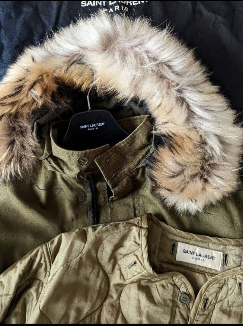 名作 2018/19AW サンローラン 最高級 ラクーンファー モッズコート 名作 2018/19AW サンローラン 最高級 ラクーンファー モッズコート