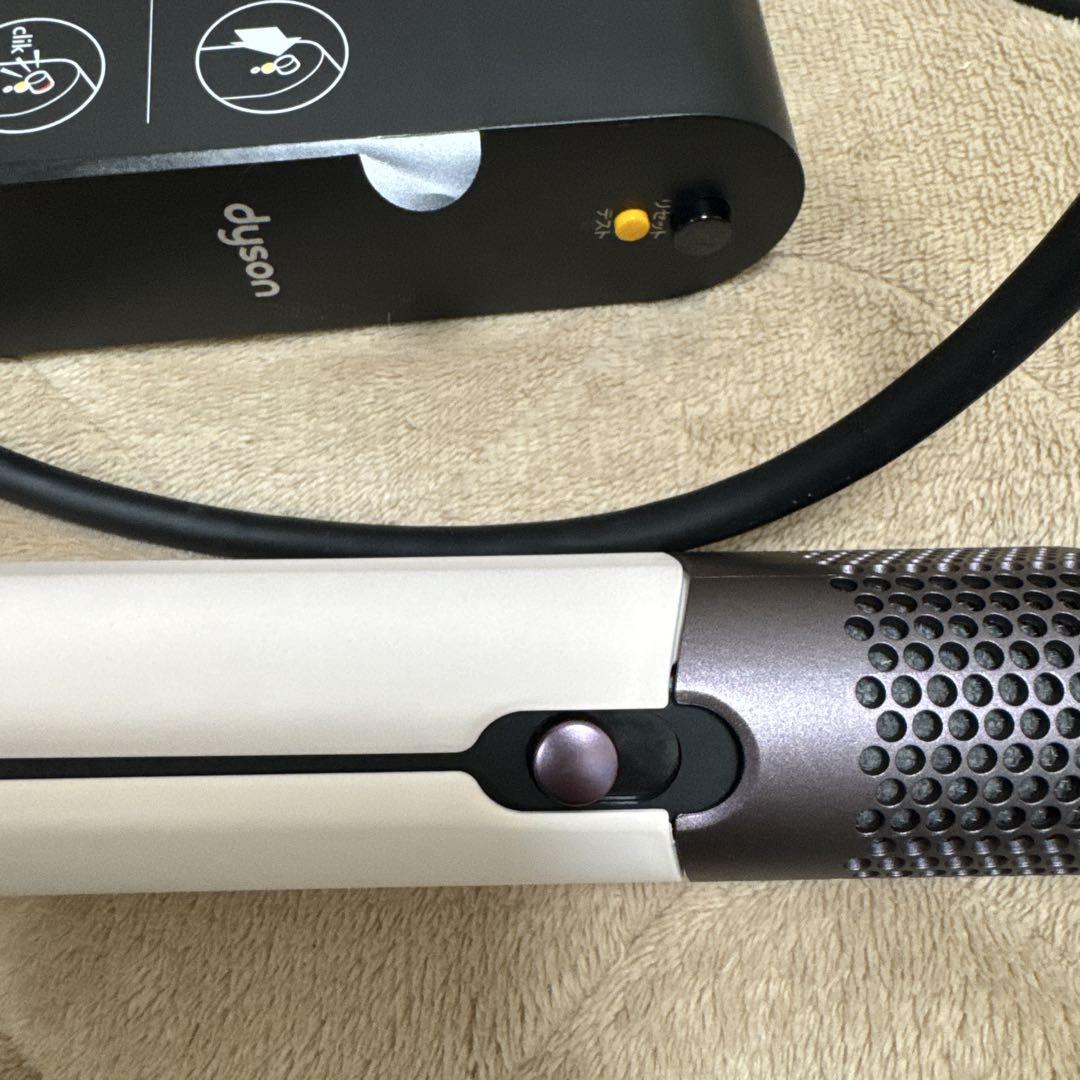 Dyson airstrait ストレートヘアアイロン　美品