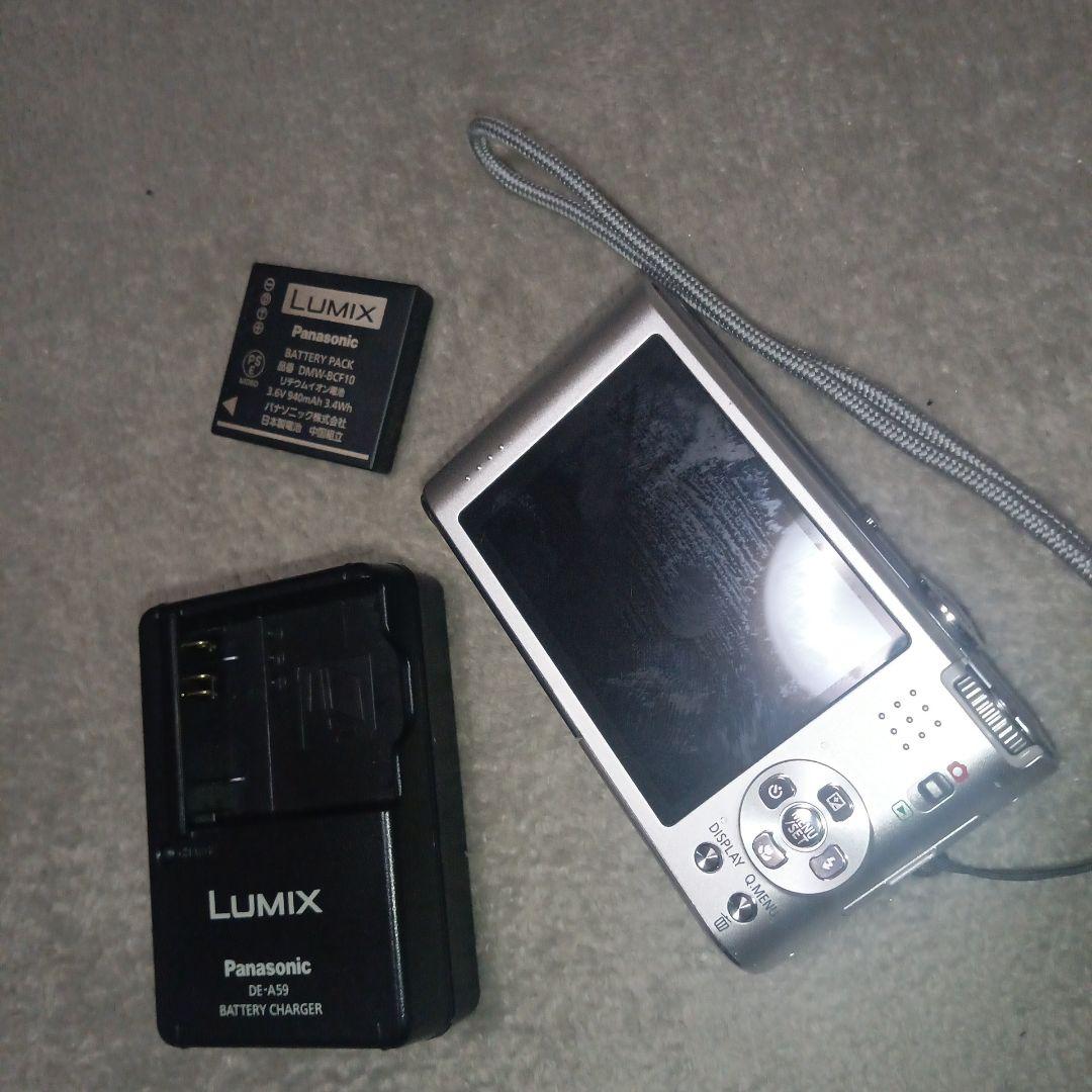 Panasonic　LUMIX　FX66　コンデジ
