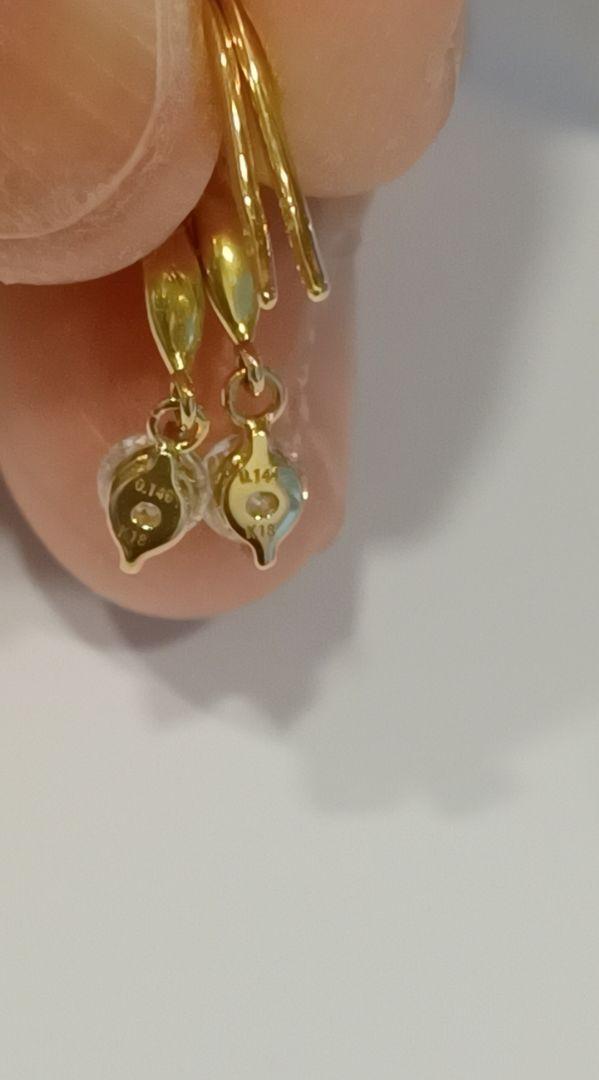 CGLソ付 K18 ダイヤモンドピアス フックピアス 0.146 0.144ct