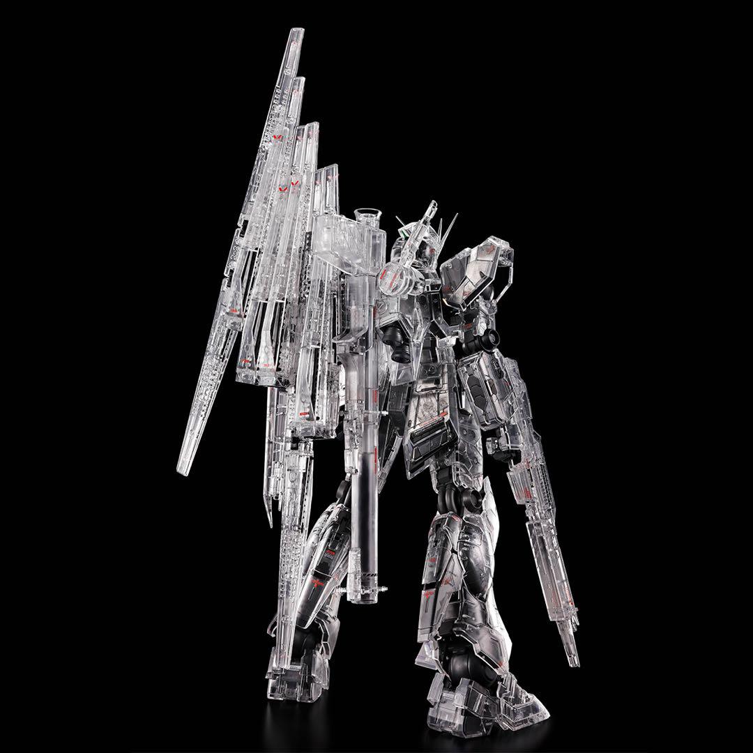 MG 1/100 νガンダム Ver.Ka [メカニカルクリア