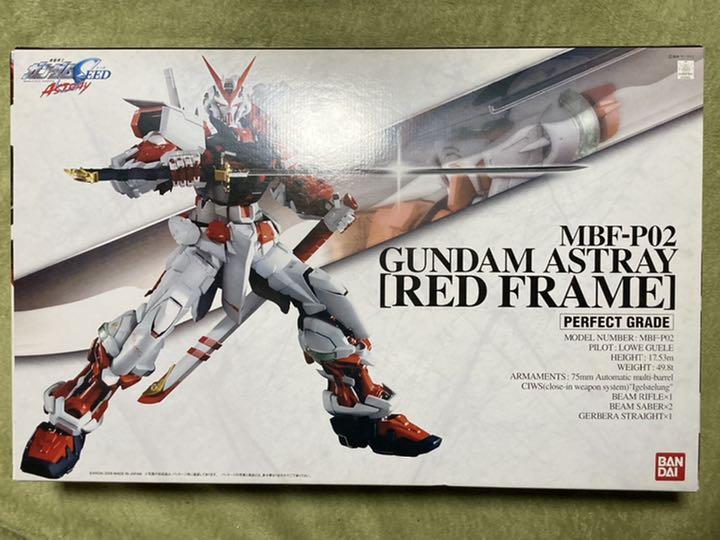 バンダイ PG 1／60 ガンダムアストレイ レッドフレーム 初回特典付き