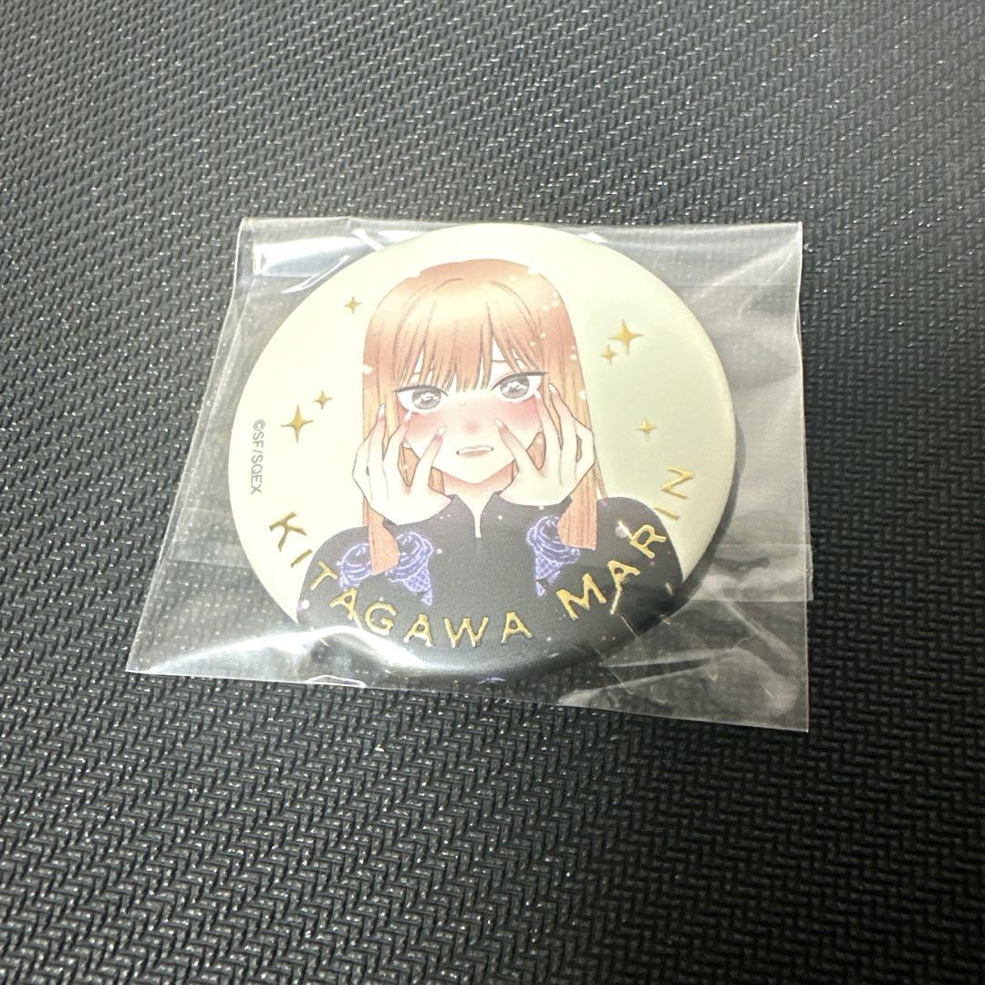 グッズ > バッチ類 > 【グッズ-バッチ】その着せ替え人形は恋を
