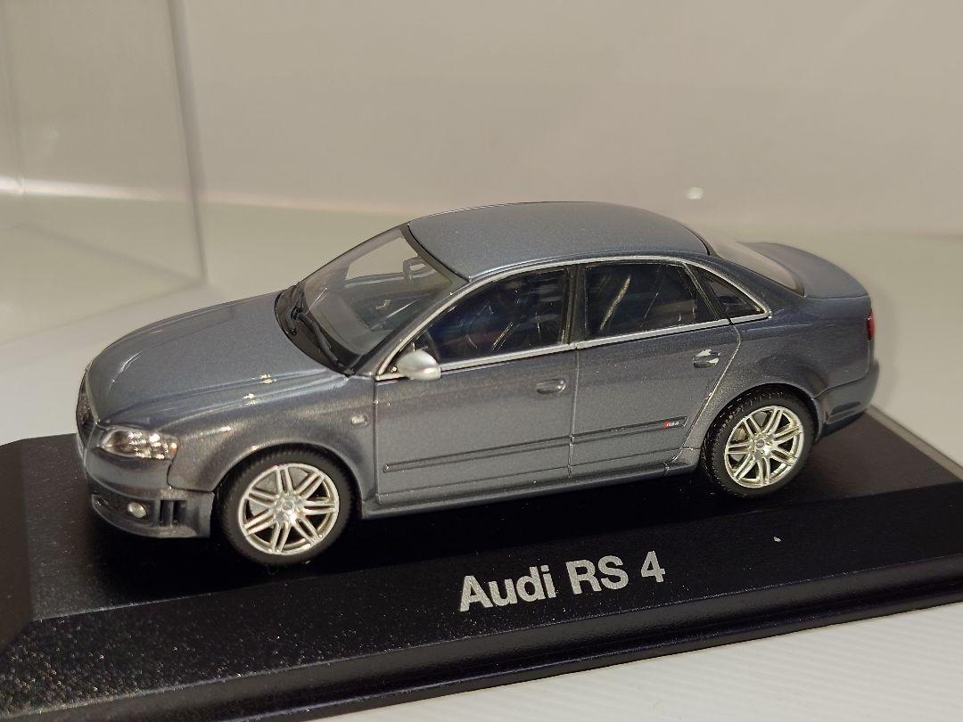 アウディ RS4 ミニカー ガンメタ 1/43-正規代理店通販サイト