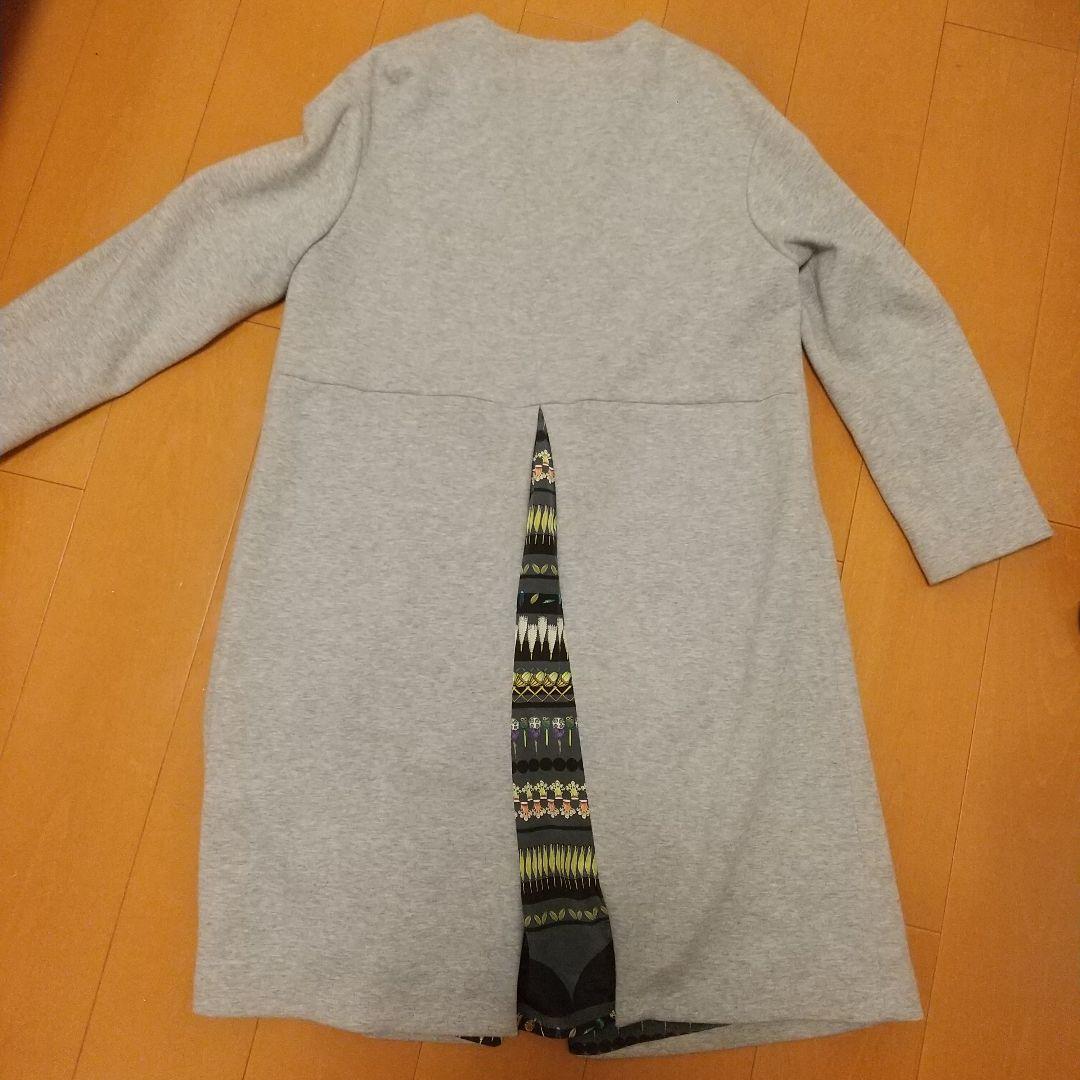 マンナインコート　mannine Mサイズ