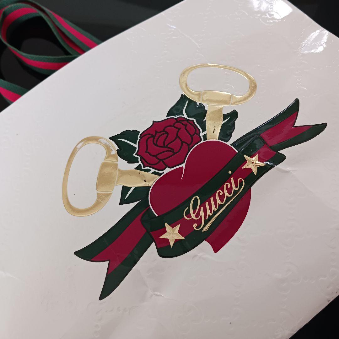 GUCCI グッチ　限定品　ホワイト タトゥーハート アロマキャンドル 最終価格【GUCCI】 ホワイト タトゥーハート コレクション