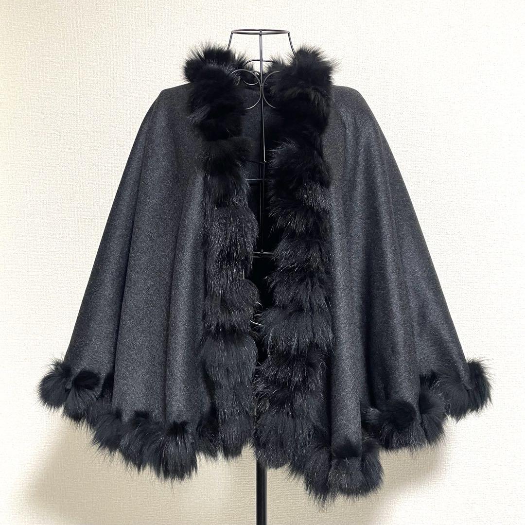 美品 ブルーフォックスファー付きカシミア入りwoolコート