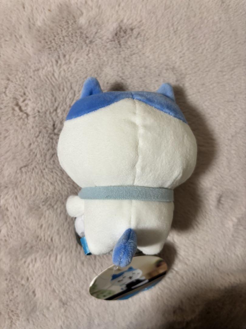 ハチワレ デスクトップから見守るひっかけぬいぐるみ カメラ