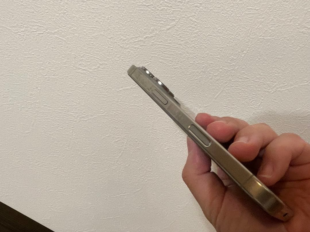 iphone 16pro 256GB ナチュラルチタニウム　97%