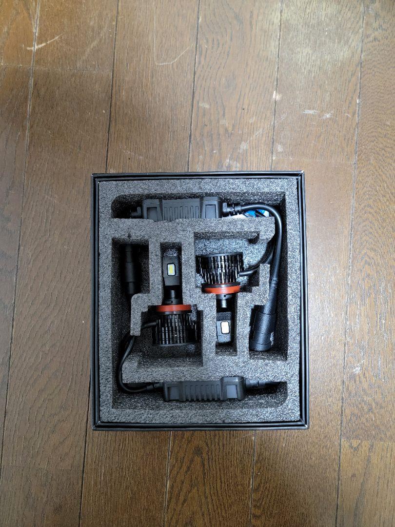 ゴッド様 ロイヤルガード LED H8 H11 ホワイト