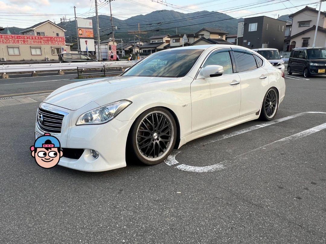 日産　51フーガ　福岡