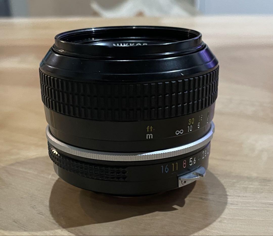 ニコン単焦点レンズ NIKKOR 50mm F1.4