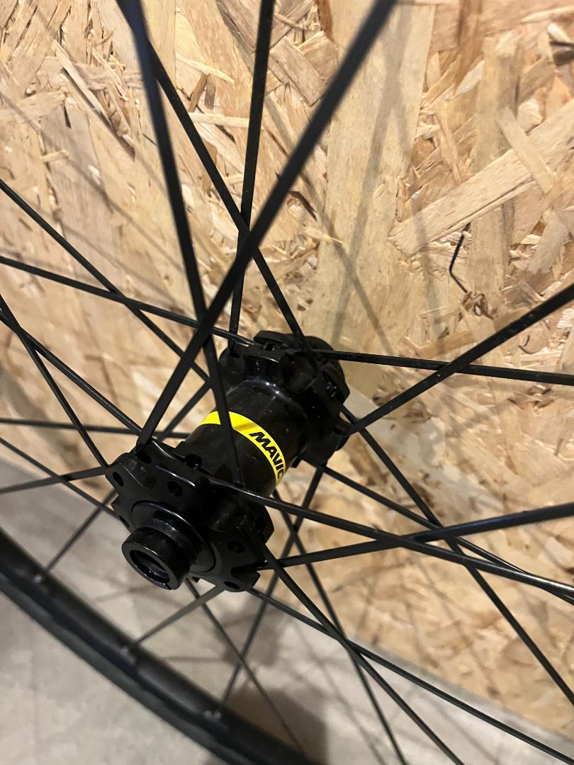 MAVIC 「マヴィック」 KSYRIUM ELITE UST DISC