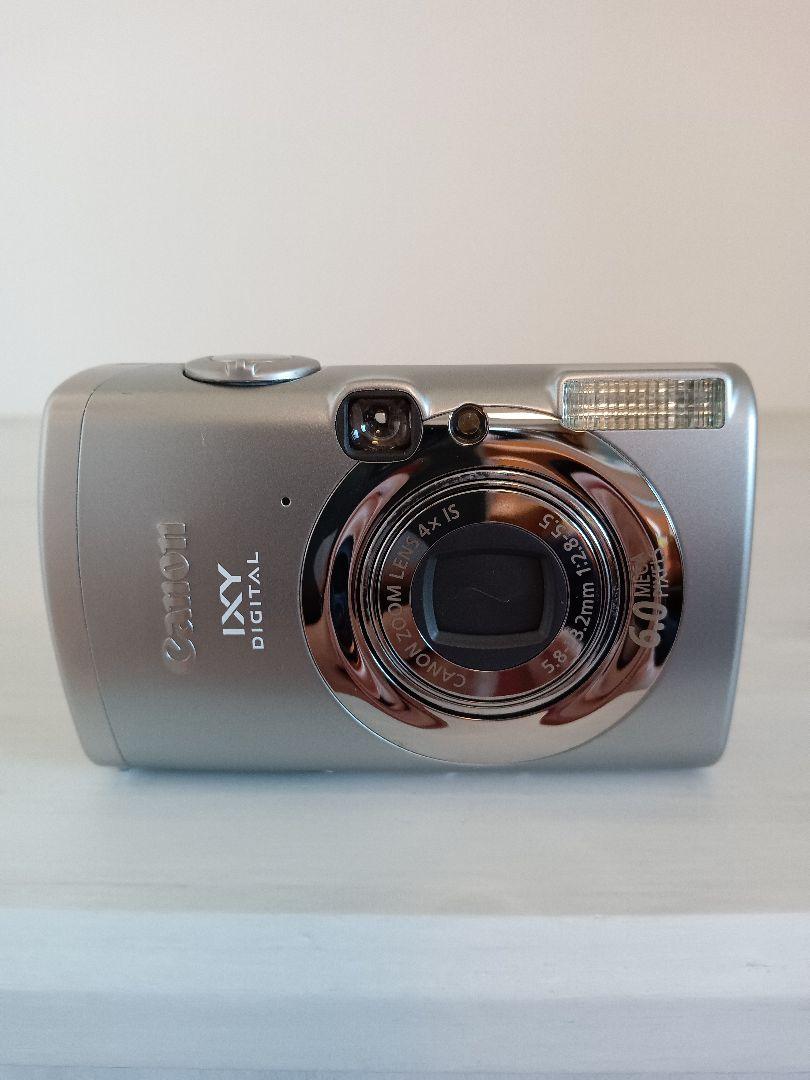 Canon IXY DIGITAL 800 IS