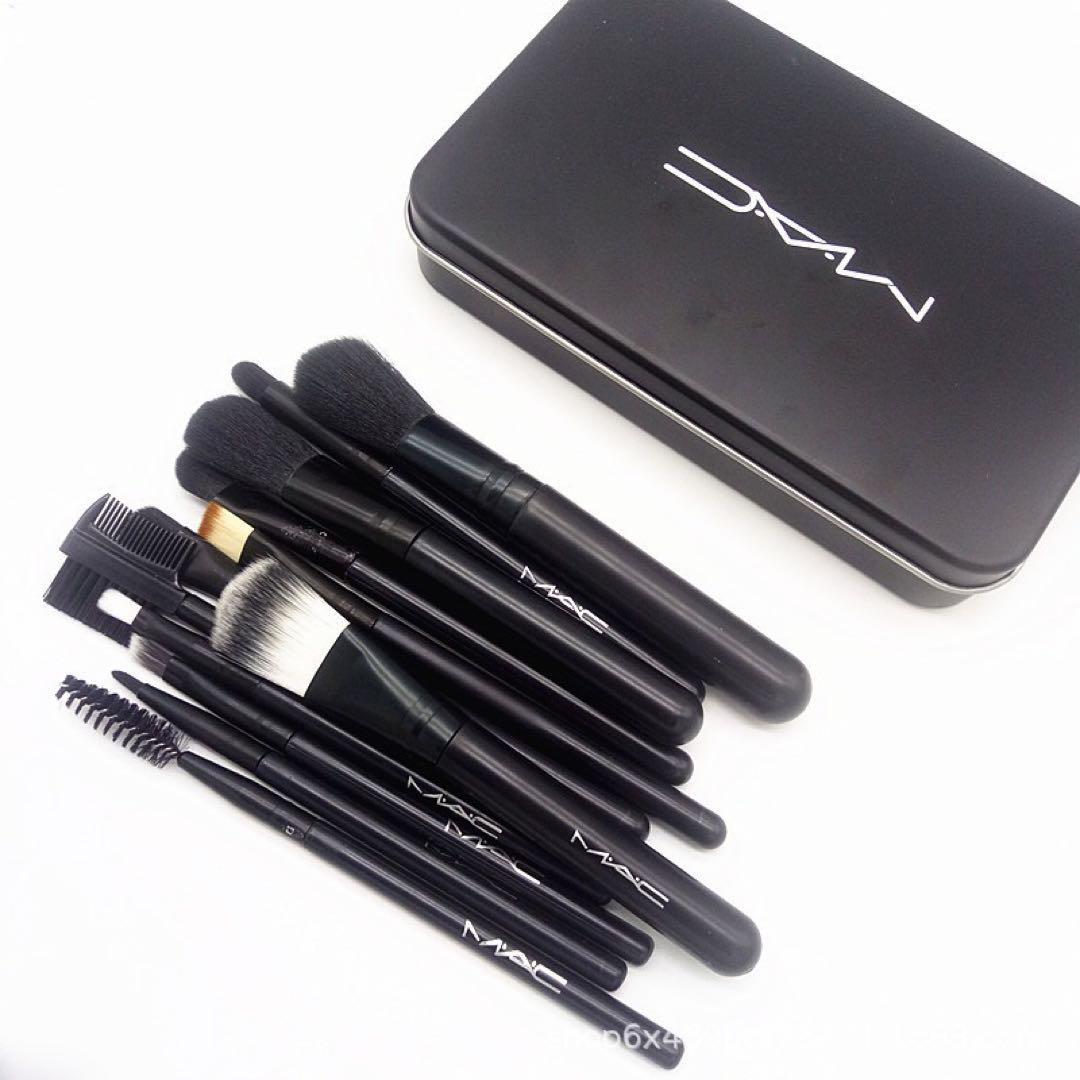 新品 MAC メイクブラシセット 12本 - メルカリ