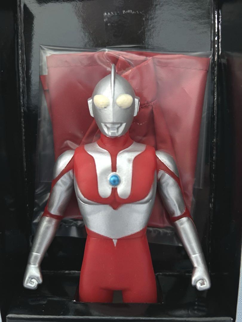 ウルトラヒーローシリーズ『ウルトラマン』ソフビ 2体BANDAI円谷プロ