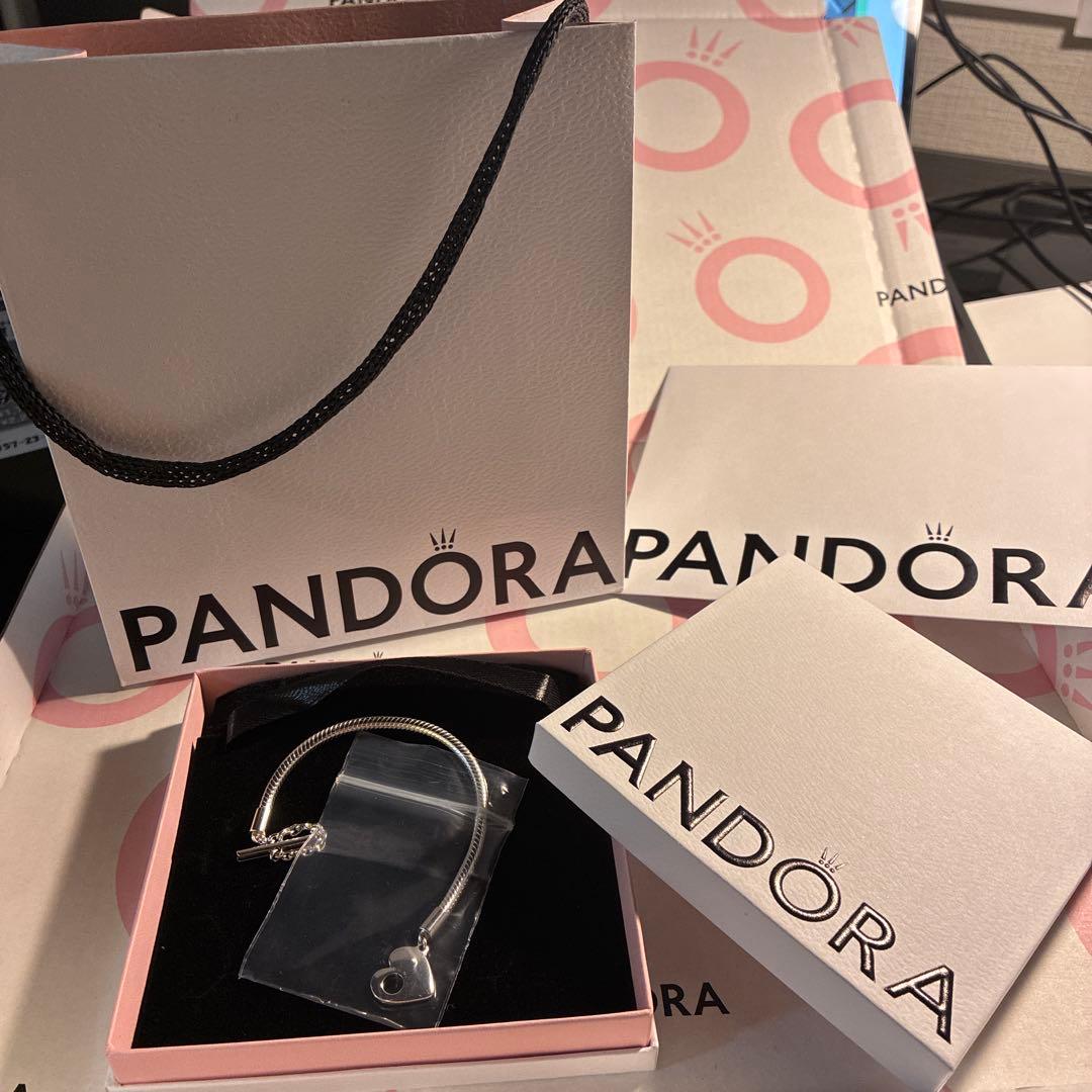 PANDORA ブレスレット ハートモチーフ