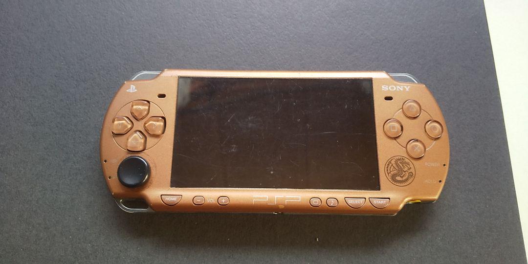 PSP-2000 モンハン モデル 7,200円
