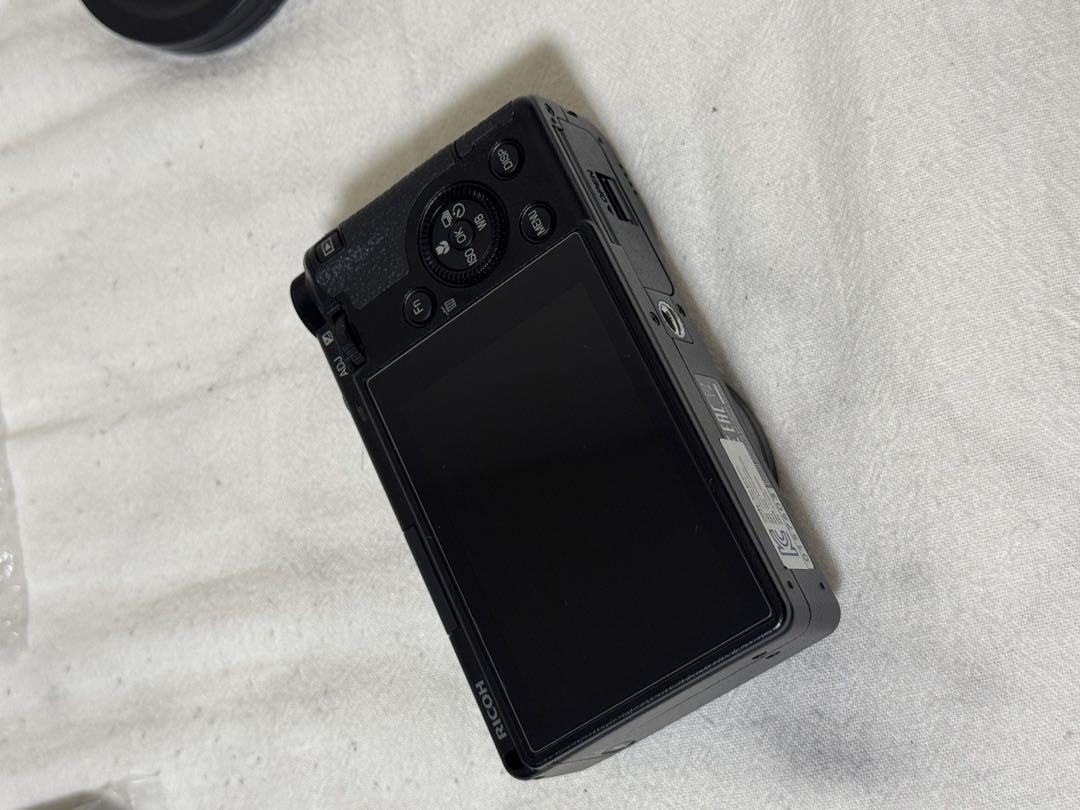 RICOH GR III デジタルカメラ 本体と付属品