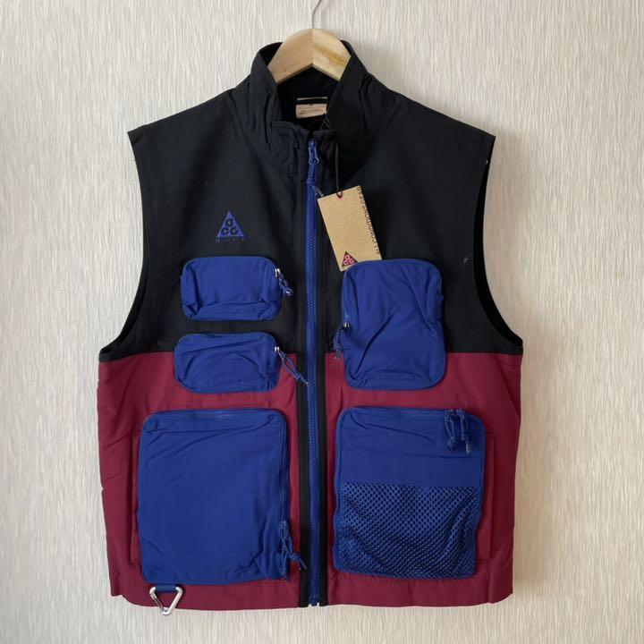 NIKE ACGベスト
