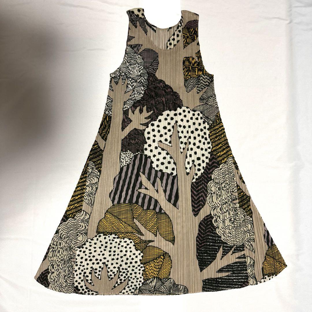 PLEATS PLEASE プリーツプリーズ　FORESTWOOD FLARE