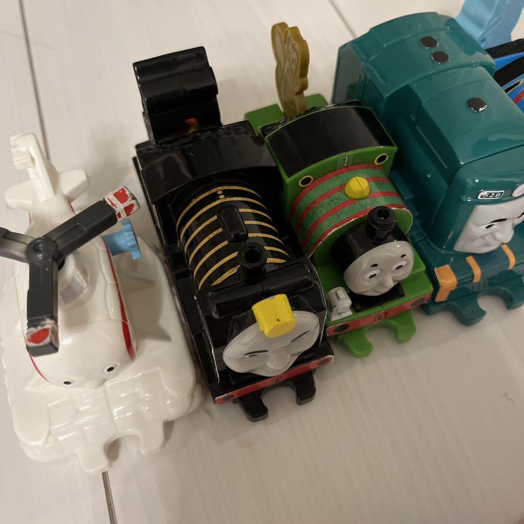 ハッピーセット】2018年1月はトーマス！ジェームスとハロルドが