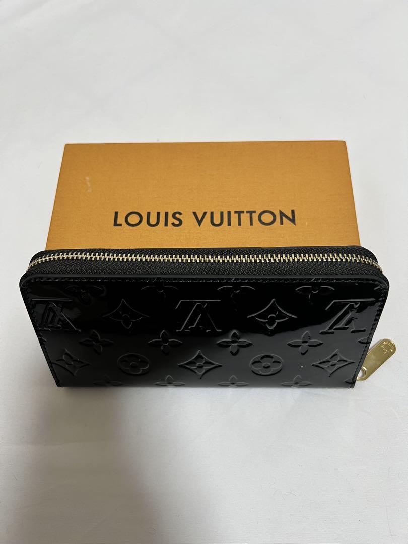 LOUIS VUITTON ジッピー・ウォレット　モノグラム・ヴェルニエナメル