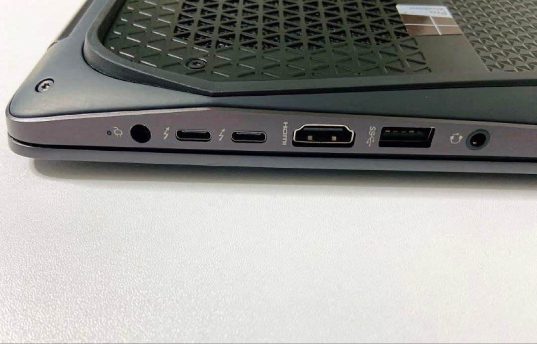 HP ZBook Studio G3 Core-i7 32GB/512GB HP ZBook Studio G3 Core-i7 32GB/512GB