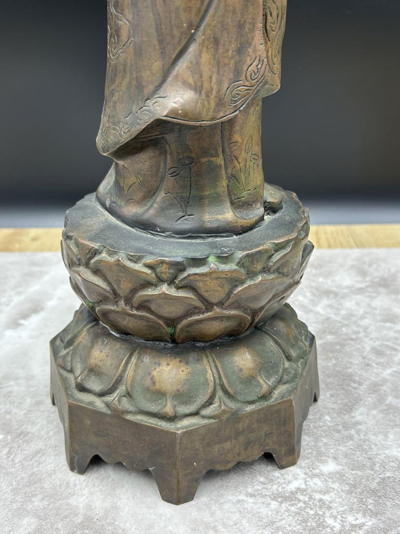ブロンズ　銅像　菩薩　高さ約６０cm / 重さ約7kg