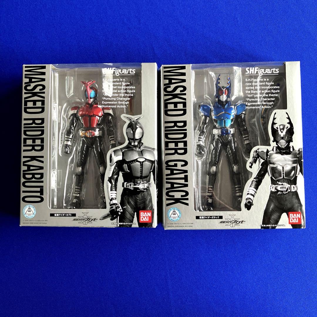 SHフィギュアーツ 仮面ライダーカブトセット （仮面ライダー