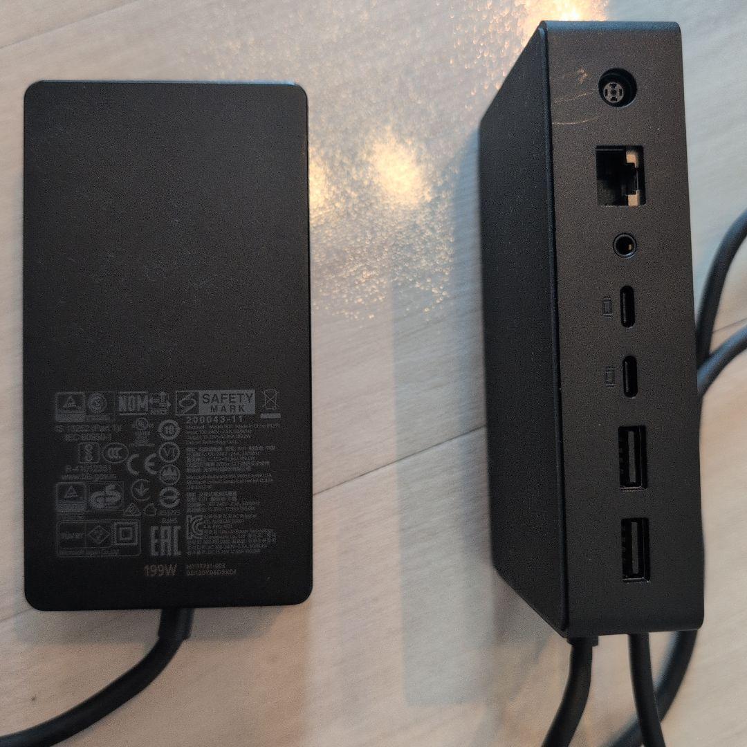 Microsoft Surface Dock 2 中古　純正