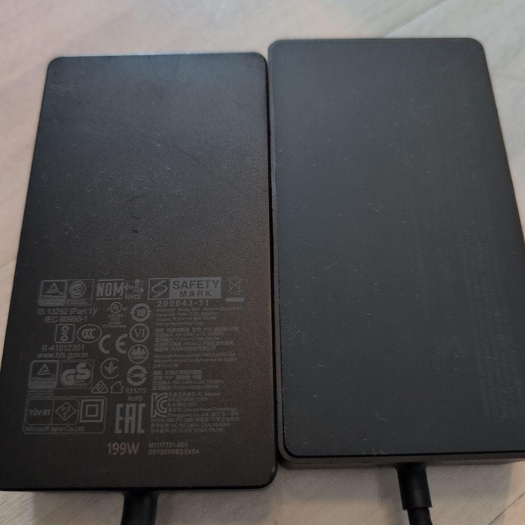 Microsoft Surface Dock 2 中古　純正