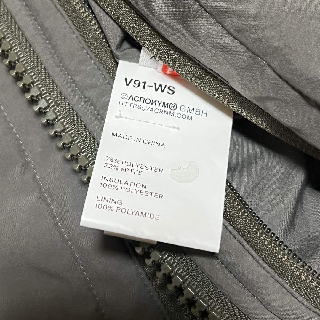 週末限定価格　acronym アクロニウム V91-WS ベスト サイズM