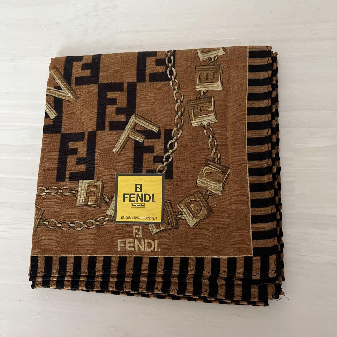 今だけ限定セール‼️《新品》 FENDI タオルハンカチ 3枚セット