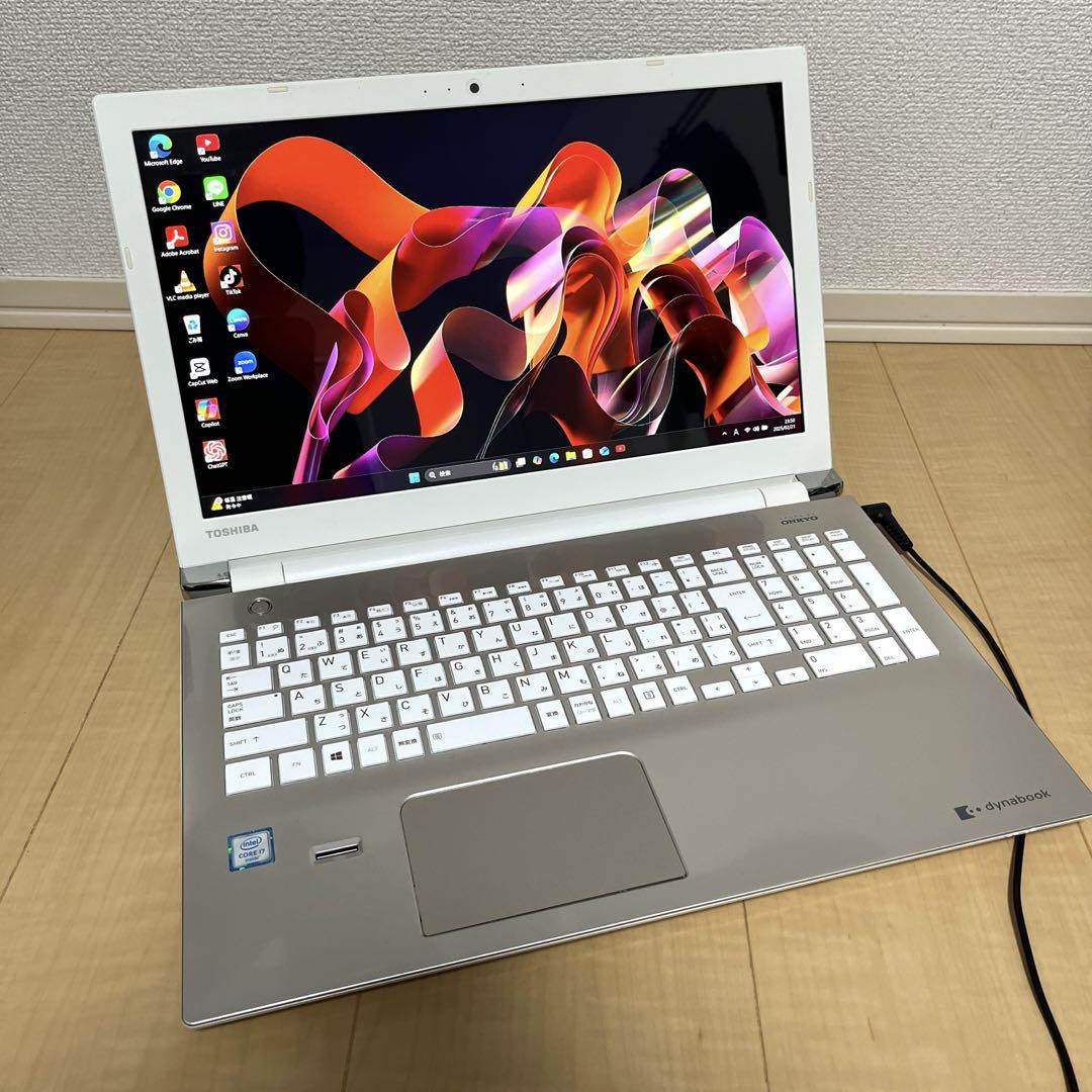 東芝 Core i7 6500U Blu-ray SSHD ノートパソコン