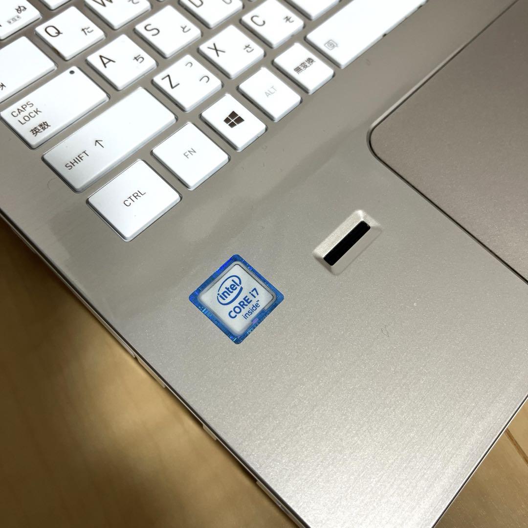 東芝 Core i7 6500U Blu-ray SSHD ノートパソコン