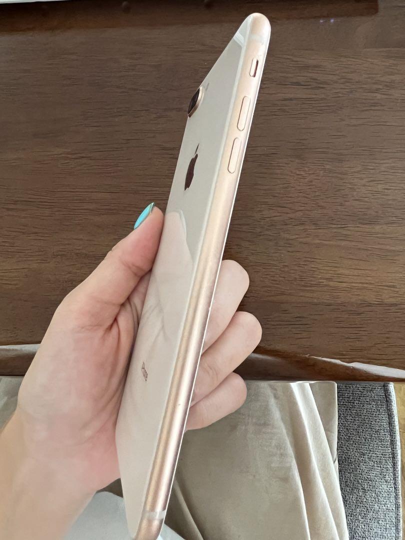 iPhone 8 Plus Gold 64 GB SIMフリーセール アウトレット