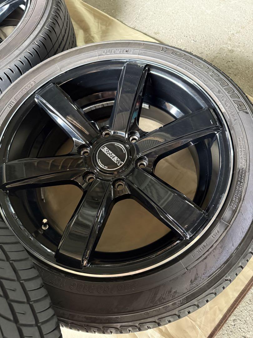 ESSEX EC-18 ハイエース200系18インチ タイヤホイールセット