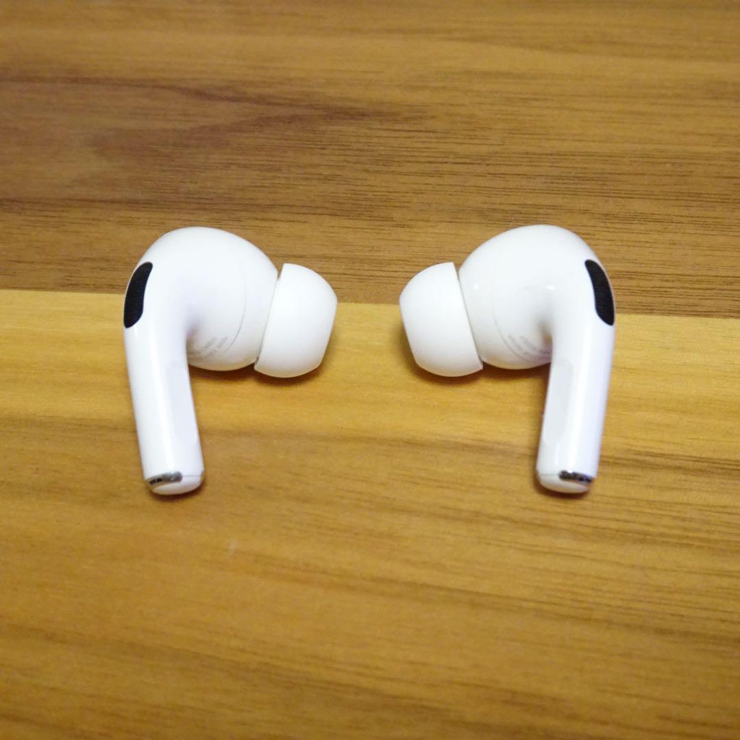 購入した AirPods に傷が有った… - Apple コミュニティ