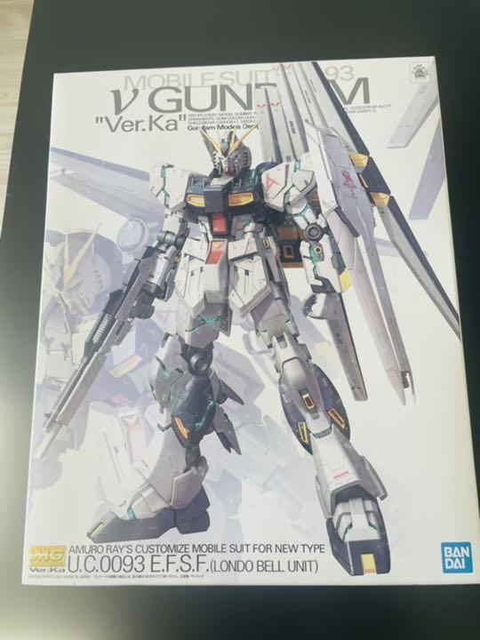 MG 1/100 νガンダム Ver.Ka プラモデル MG 1/100 νガンダム Ver.Ka プラモデル