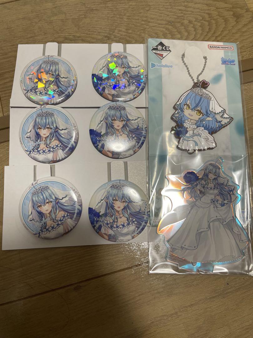 ホロライブ 一番くじ 雪花ラミィ フィギュア 缶バッジ アクスタ 一番くじ ホロライブ 雪花ラミィ 缶バッジ アクリルスタンド 計5