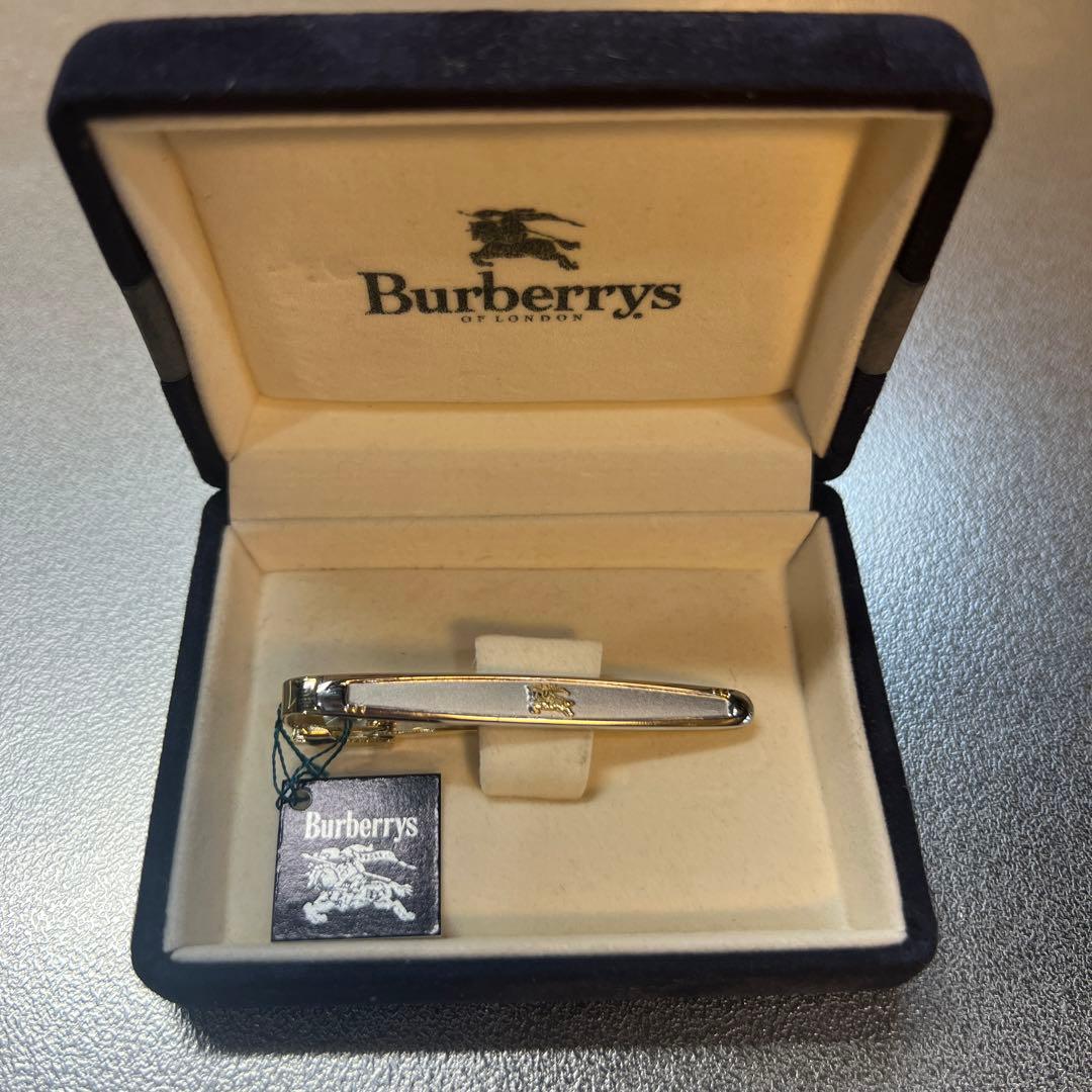 バーバリー　ネクタイピン　未使用　箱付き