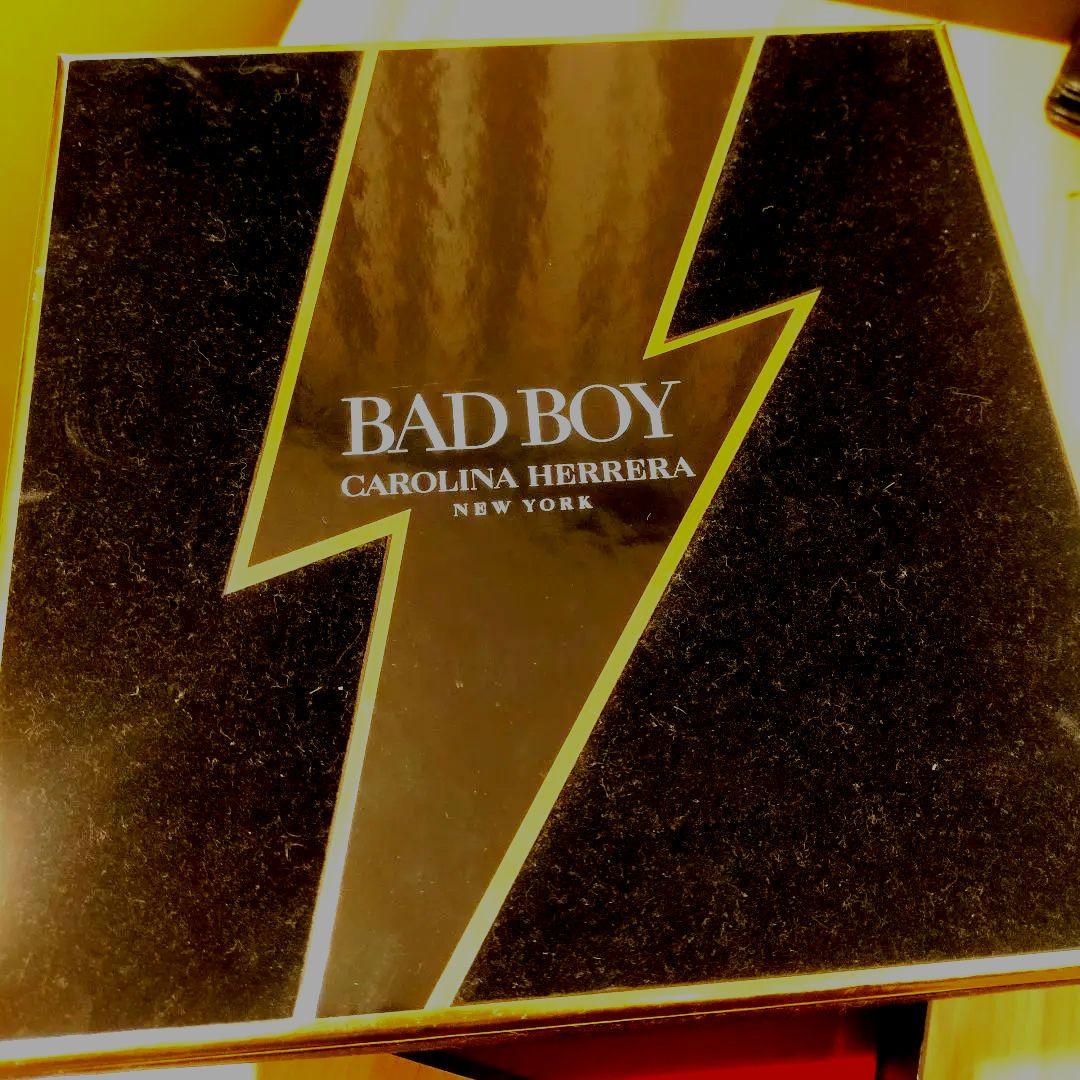 キャロライナヘレラ 香水 BAD BOY CAROLINA HERRERA